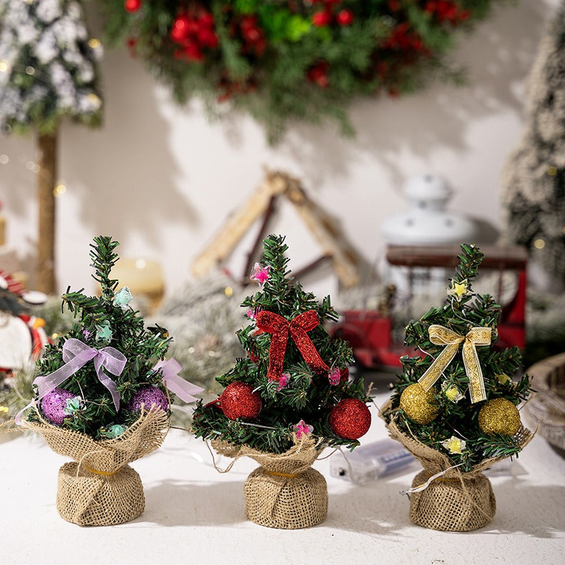 Light Up Mini Christmas Tree